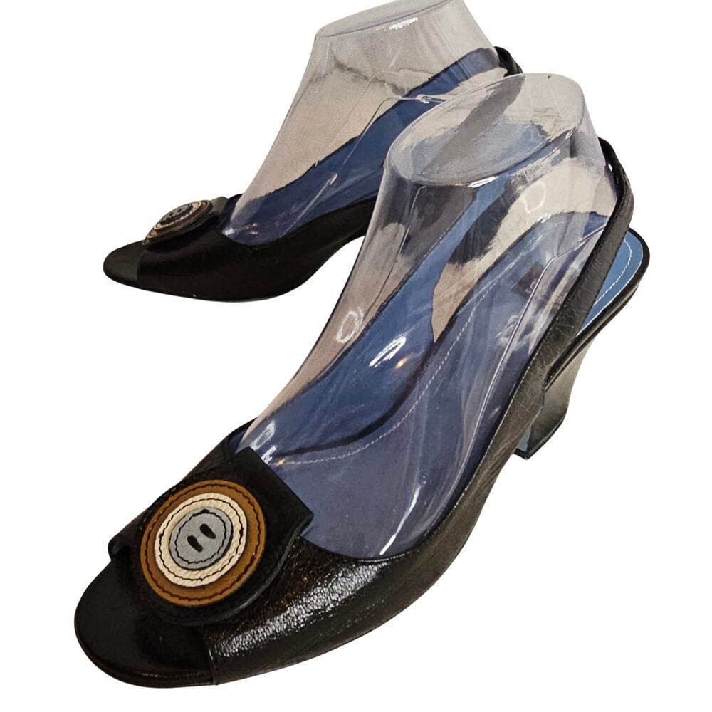 Biala Italy Made 9.5M Ws‎ leather Peep toes slingback heel Sandles. BlacknBrown